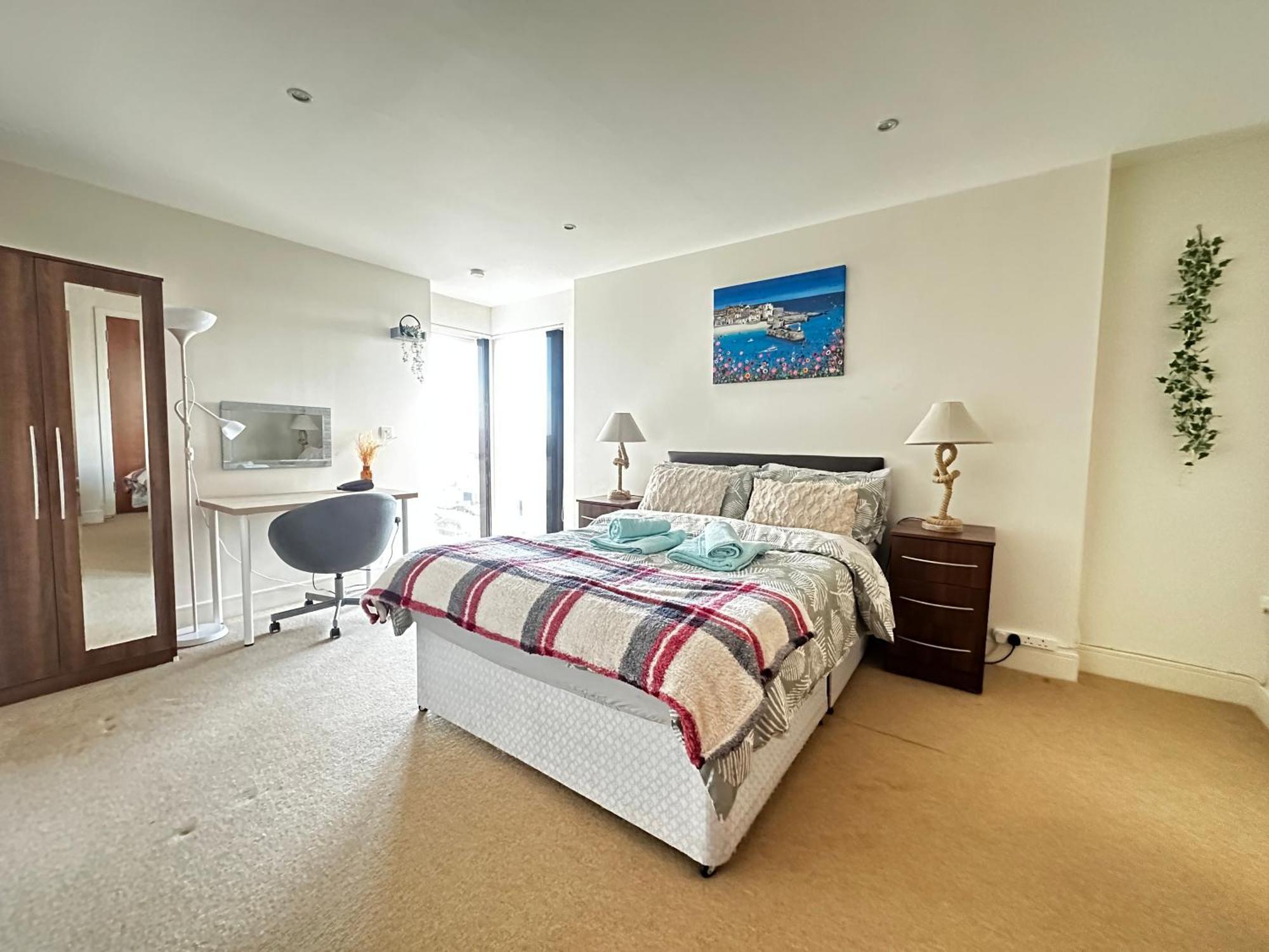Coastline Apt Nearby The Beach Swansea Exterior photo